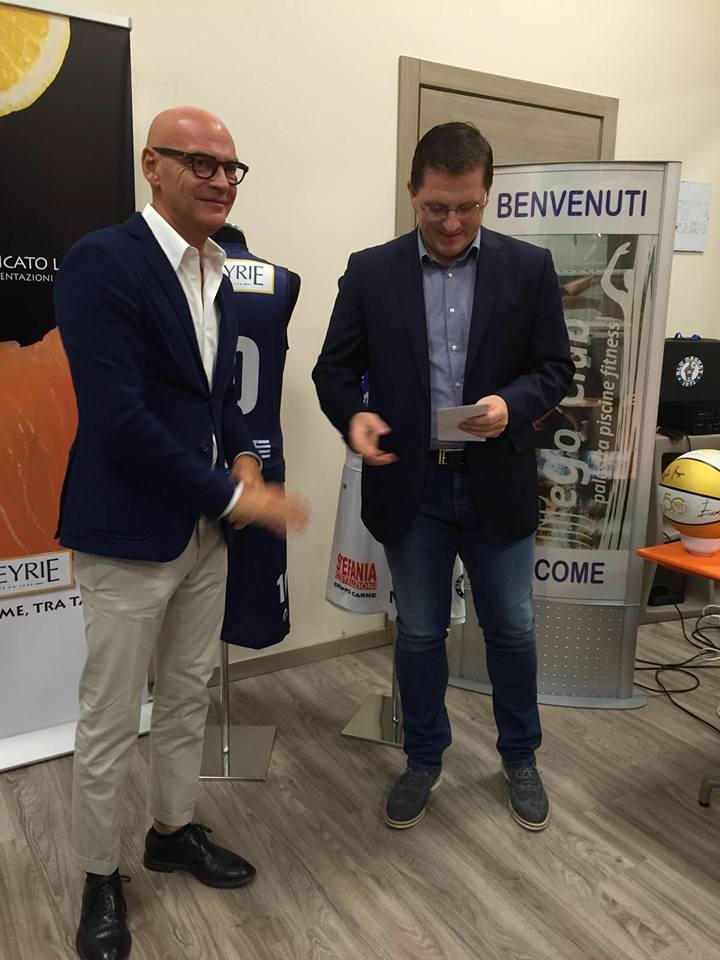 14183711_630317003812795_1602530561462105911_n