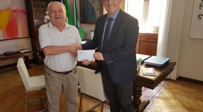 CENARBENEFICANDO: CONSEGNATI 1400 EURO ALLA COOPERATIVA INSIEME